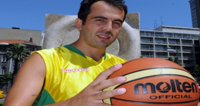 Eskişehir Basket'ten transfer