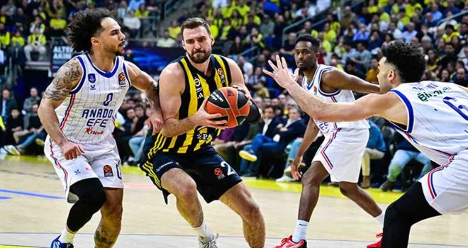 Euroleague'de Türk derbisinde kazanan Fenerbahçe Beko