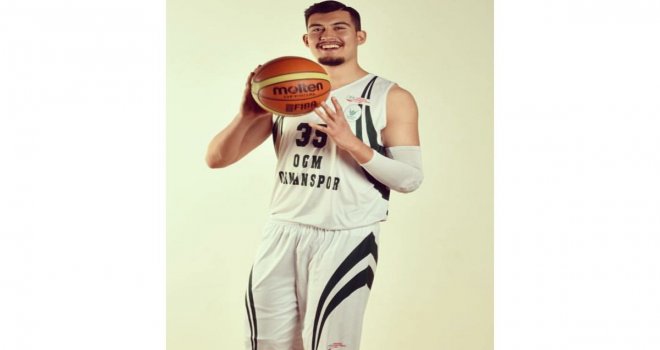 Fatih Kızılca Ormanspor'da kaldı...