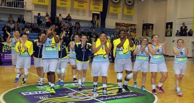 Fenerbahçe Adana'dan galibiyetle dönüyor