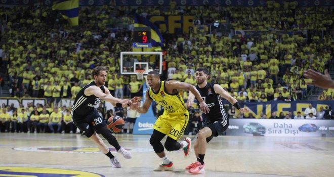 Fenerbahçe Beko 1-0 öne geçti