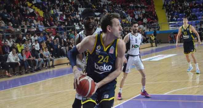 Fenerbahçe Beko, Afyon'da farklı kazandı