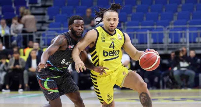 Fenerbahçe Beko, Aliağa Petkimspor'u geçti