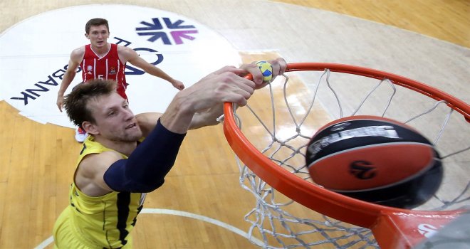 Fenerbahçe Beko, Almanya'da galibiyet arıyor