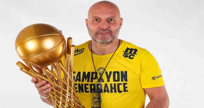 Fenerbahçe Beko Djordjevic ile yollarını resmen ayırdı