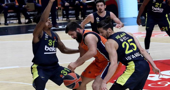 Fenerbahçe Beko İspanya'da kayıp