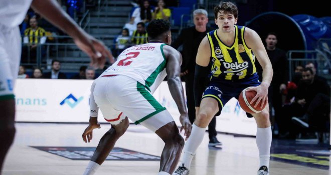 Fenerbahçe Beko, Karşıyaka'yı yendi