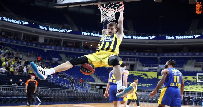 Fenerbahçe Beko, Maccabi engelini aştı