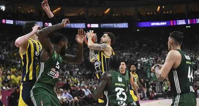 Fenerbahçe Beko, Panathinaikos'a kaybetti finali kaçırdı