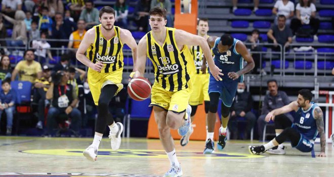 Fenerbahçe Beko, Türk Telekom'a fark attı