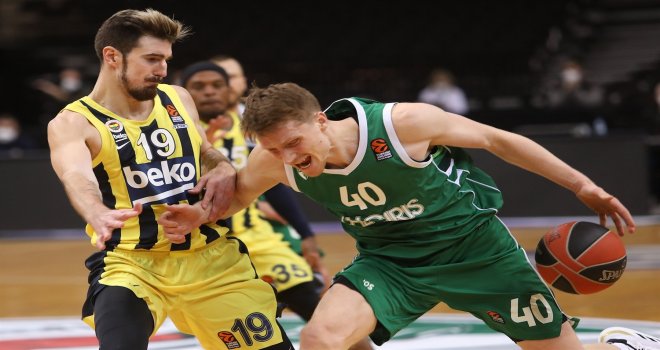 Fenerbahçe Beko, Zalgiris'ten 37 fark yedi