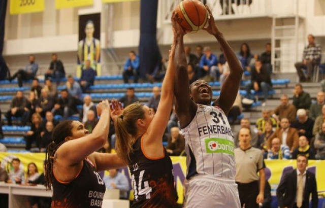 Fenerbahçe fark attı