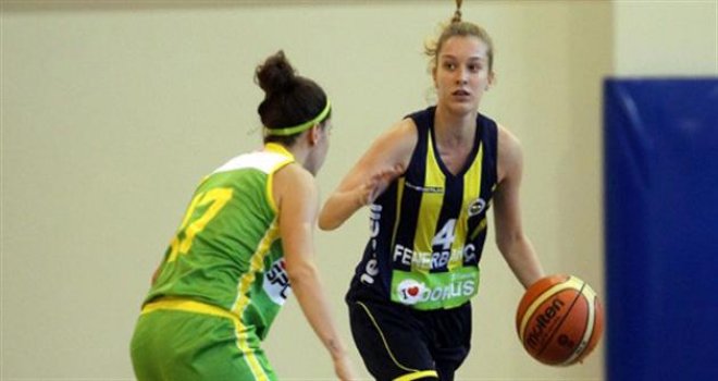 Fenerbahçe farklı kazandı