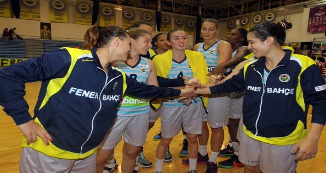 Fenerbahçe Hatay'da lider bitirmeyi garantiledi