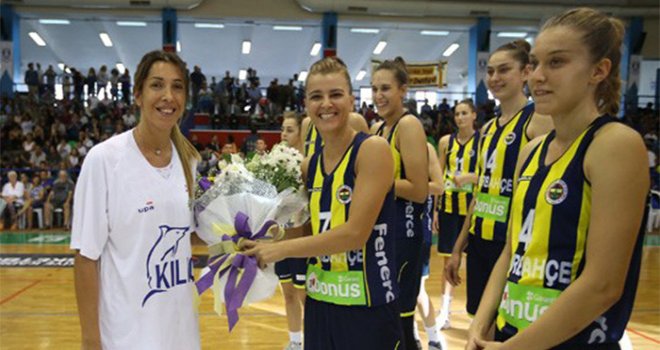 Fenerbahçe, Kırçiçeği Bodrum Basket'i mağlup etti