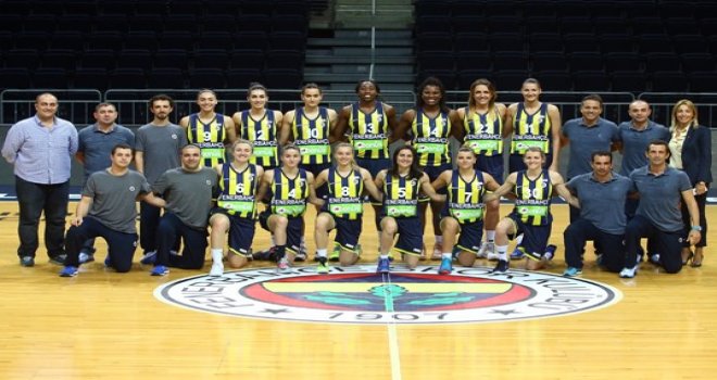 Fenerbahçe, Perfurmerias Avenida?yı konuk ediyor