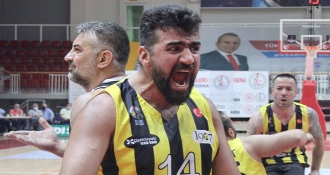 Fenerbahçe seriyi eşitledi