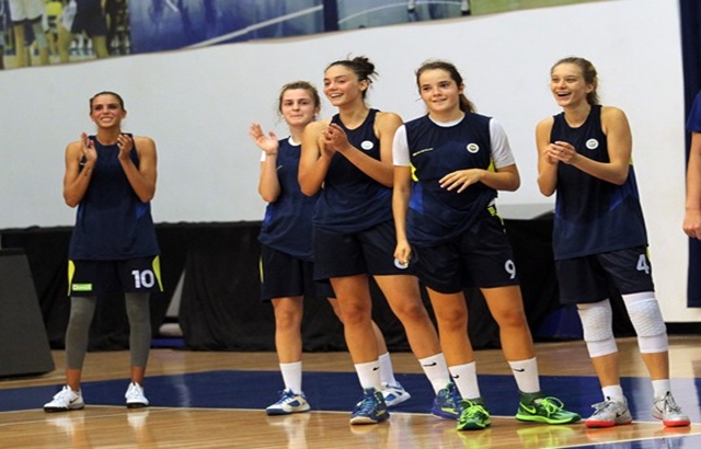 Fenerbahçe sezonu açtı...