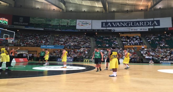 Fenerbahçe son çeyrekte stop etti