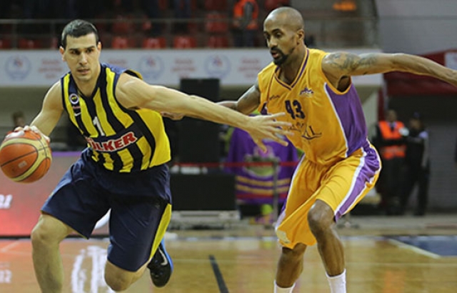 Fenerbahçe Ülker, Gaziantep'te güldü