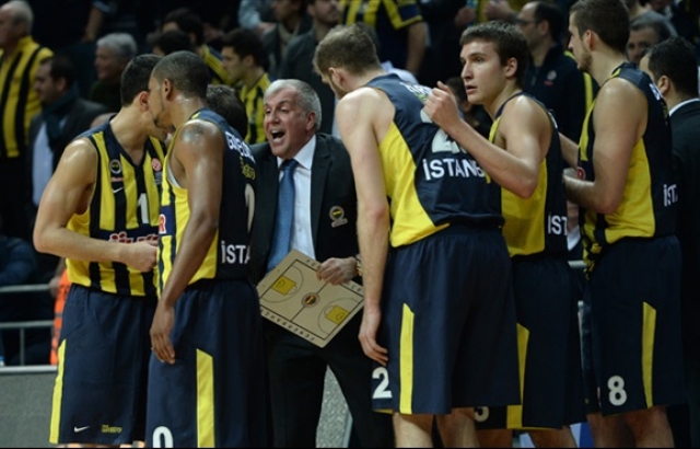 Fenerbahçe Ülker, Olympiacos'u konuk ediyor