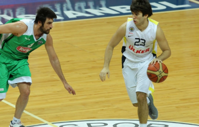 Fenerbahçe Ülker'den Torku Konyaspor'a 37 fark