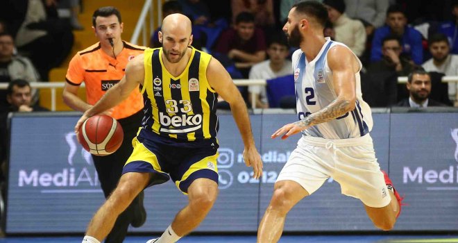 Fenerbahçe'den Büyükçekmece'ye 31 fark