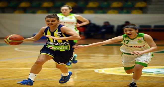 Fenerbahçe'den İstanbul Üniversitesi'ne farklı tarife