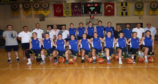 Fenerbahçeli Kadınlar sezonu açtı