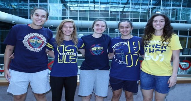 Fenerbahçe'nin gençleri sağlık kontrolünden geçti