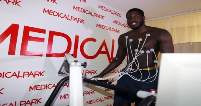 Fenerbahçe'nin yeni transferi Bennett turp gibi