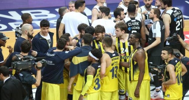 Fenerbahçe'ye para cezası...