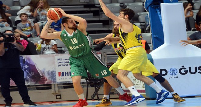 Fenerbahçe'yi yenen Daçka Zadar Doğuş Turnuvası'nda şampiyon