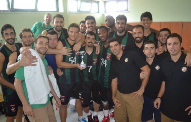 Final'in turnuvasında Sakarya Büyükşehir şampiyon