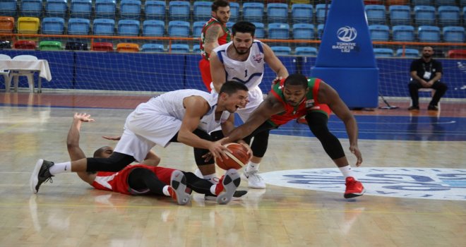 Fırat Töz: Umarım evimizdeki maçlarda seyircimiz yanımızda olur