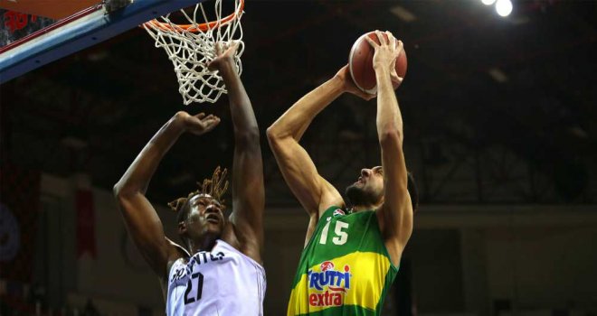 Frutti Extra Bursaspor, Gaziantep'te kazandı