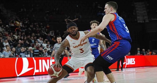 Galatasaray 15 farktan geri gelip kazandı