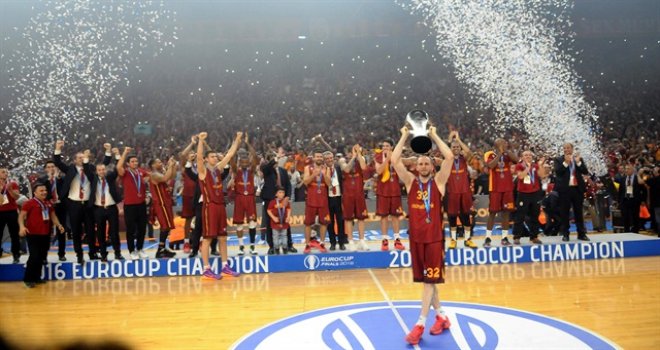 Galatasaray bütçeyi artırıyor...