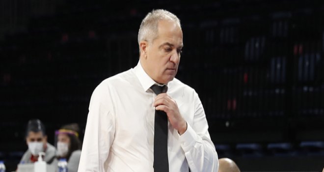 Galatasaray Ekrem Memnun ile vedalaştı