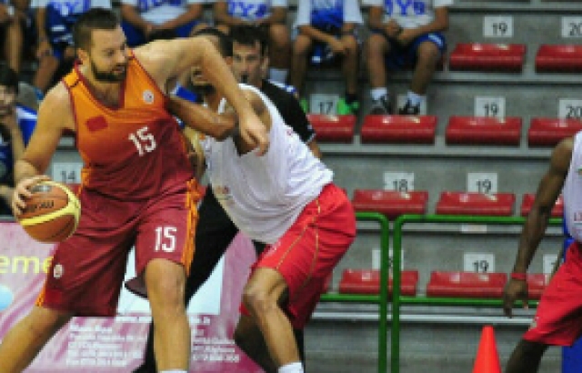 Galatasaray, Kuban'ı mağlup etti