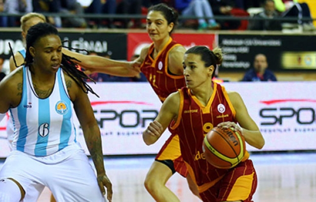 Galatasaray kupanın rövanşını aldı