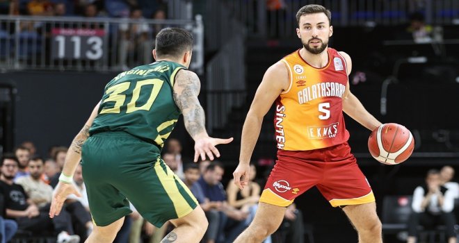 Galatasaray, Manisa'ya şans tanımadı