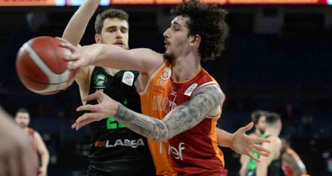 Galatasaray nefes aldı