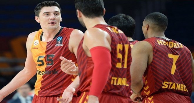 Galatasaray Odeabank İtalya'da galibiyet peşinde