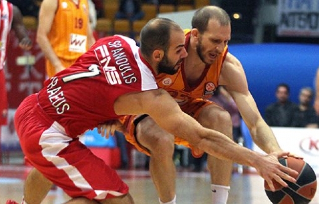 Galatasaray, Olympiacos'tan fark yedi