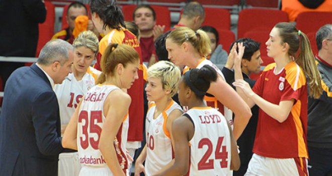 Galatasaray, Perfurmerias deplasmanından mutlu dönüyor