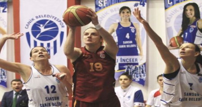 Galatasaray, Samsun Canik'i son çeyrekte yıktı