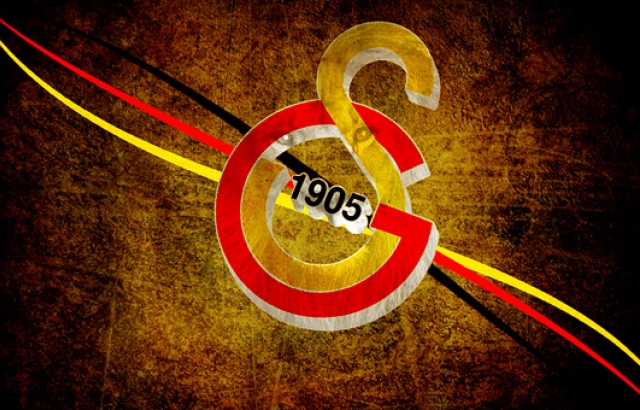 Galatasaray'a yine transfer yasağı tehlikesi...
