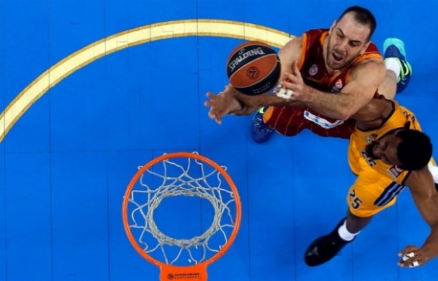 Galatasaray'da bir ayrılık daha