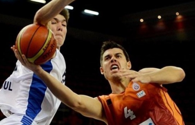 Galatasaray'da sıkıntı büyüyor